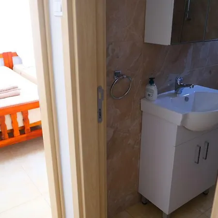 Apartament Alex Holiday *